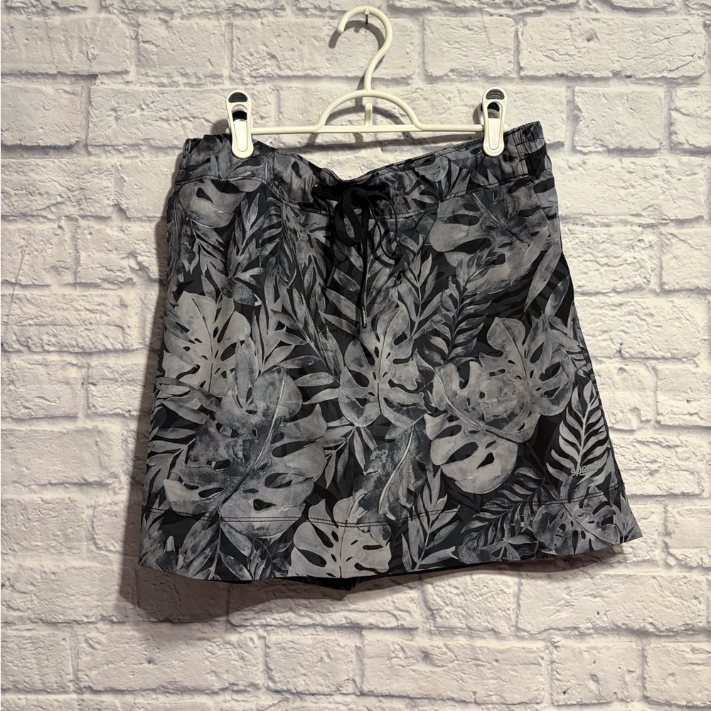 Speedo Black and Gray Swim Skort Tropical Large
